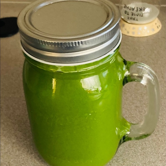 Meet your Posher, Aishia - Picture 1 of 1